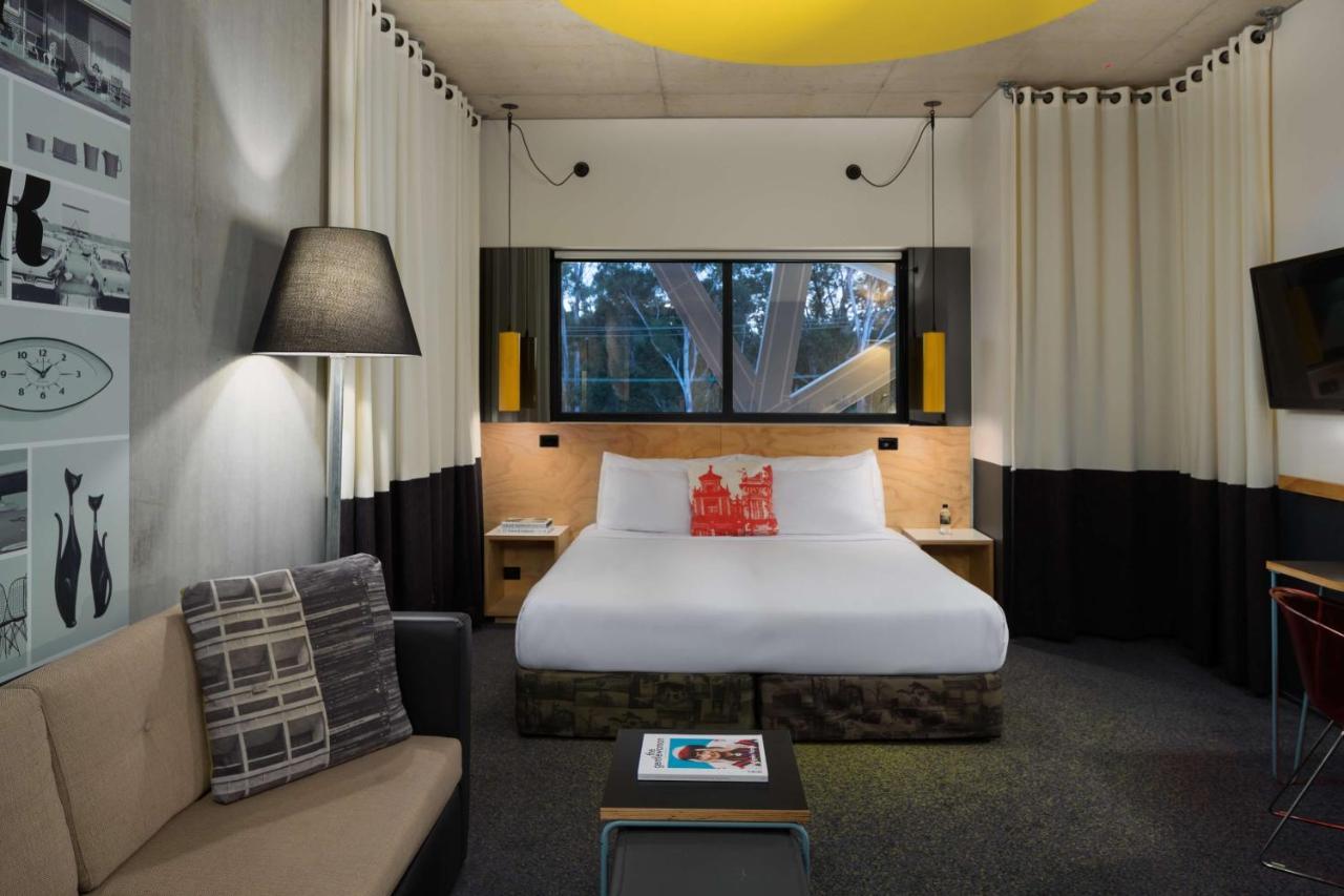 Atura Blacktown Buitenkant foto